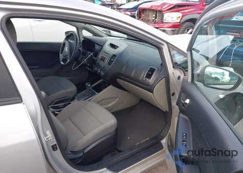 2015 Kia Forte Lx из США, поврежденный, VIN KNAFK4A66F5418506